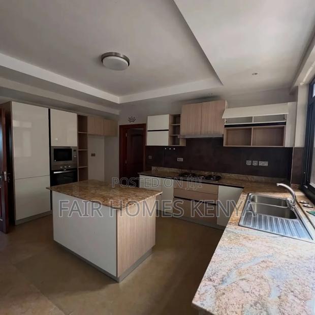 4bdrm Duplex in Riverside Drive, Lavington for rent