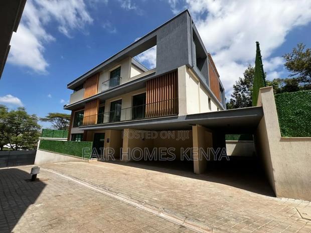 5bdrm Townhouse/Terrace in Chalbi Drive, Lavington for sale