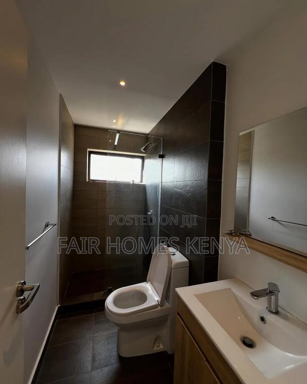 2bdrm Apartment in Mbaazi Avenue, Lavington for rent