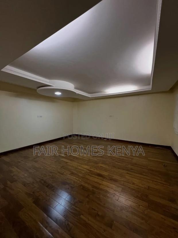 5bdrm Townhouse / Terrace in Kabasiran Avenue, Lavington for rent