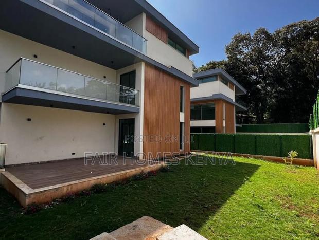 5bdrm Townhouse/Terrace in Chalbi Drive, Lavington for sale