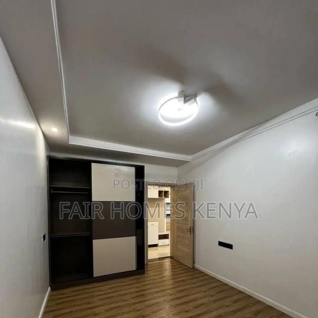 2bdrm Apartment in Kingara Road, Lavington for sale