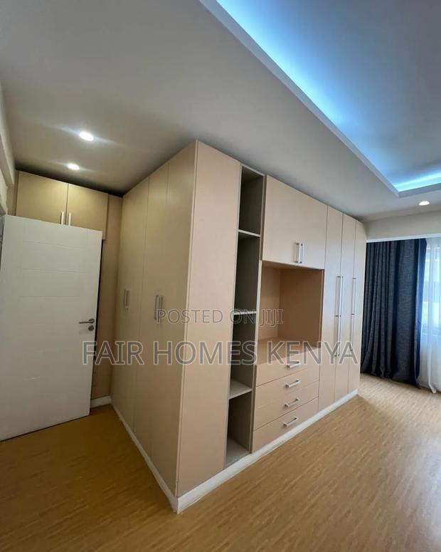 4bdrm Apartment in Hatheru Road, Lavington for sale
