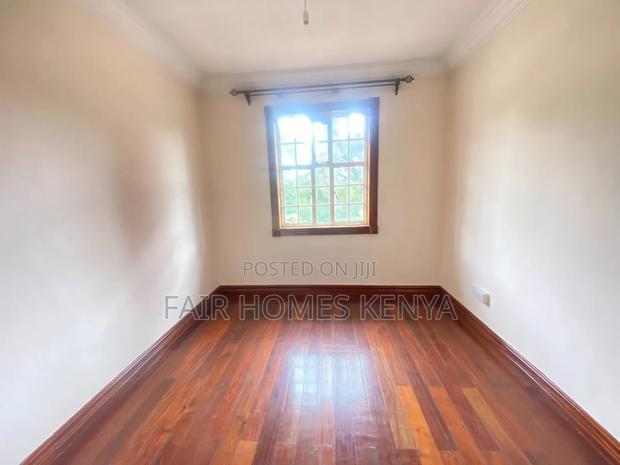 4bdrm Townhouse / Terrace in Maji Mazuri, Lavington for rent