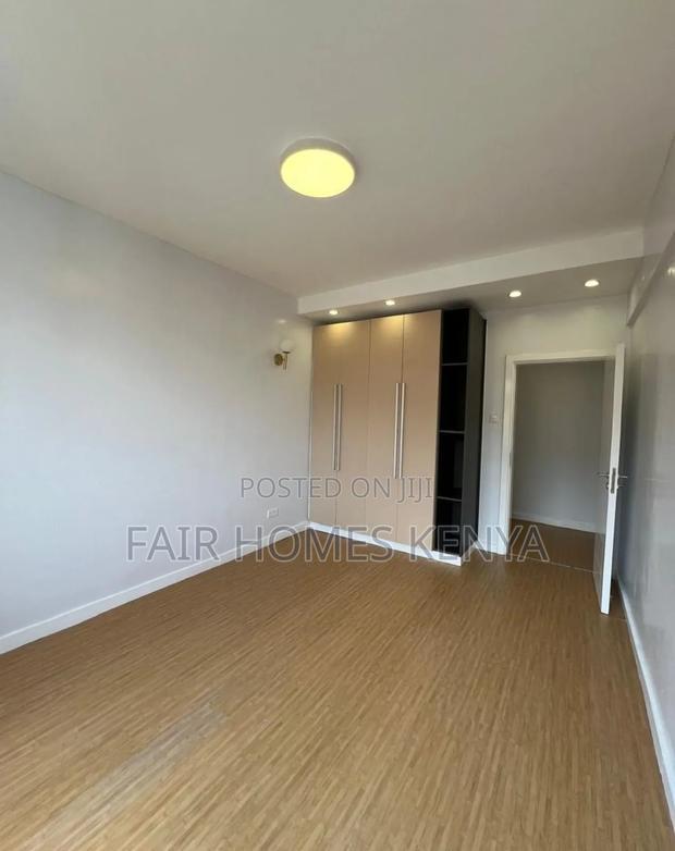 4bdrm Apartment in Hatheru Road, Lavington for sale