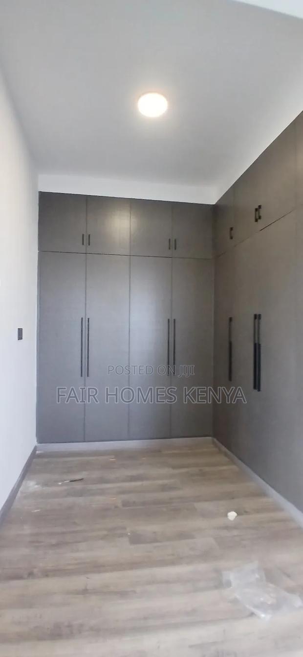 4bdrm Apartment in Valley Arcade, Lavington for sale