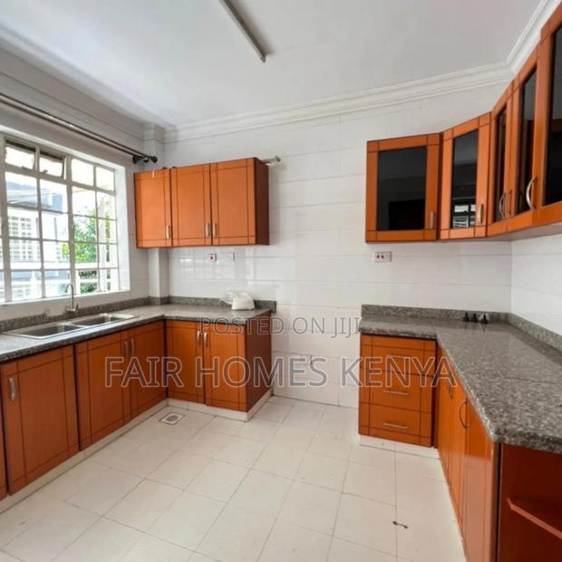 3bdrm Apartment in Hatheru Road, Lavington for rent