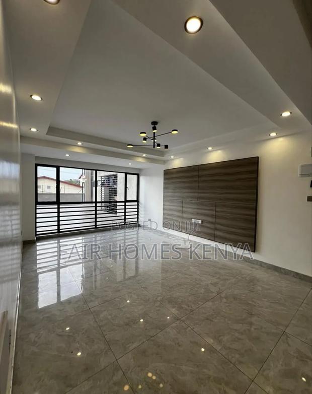 3bdrm Apartment in Muringa Road, Kilimani for rent