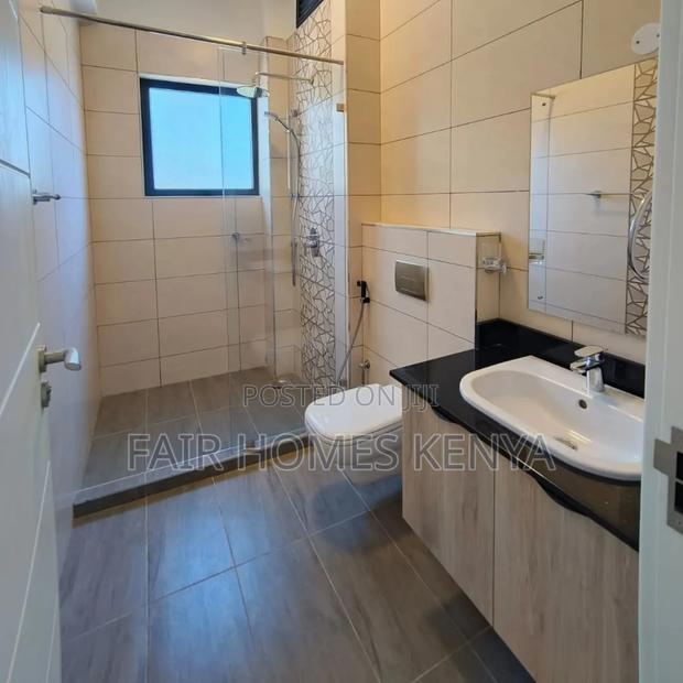 2bdrm Apartment in Muthangari Road, Lavington for rent