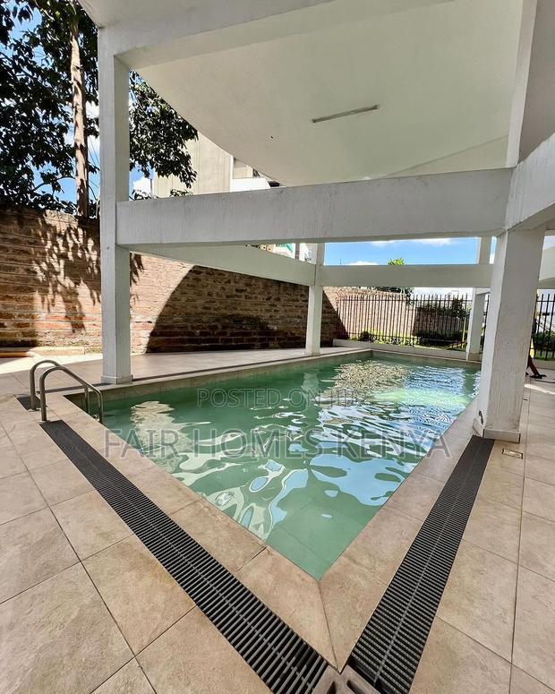 4bdrm Apartment in Hatheru Road, Lavington for sale
