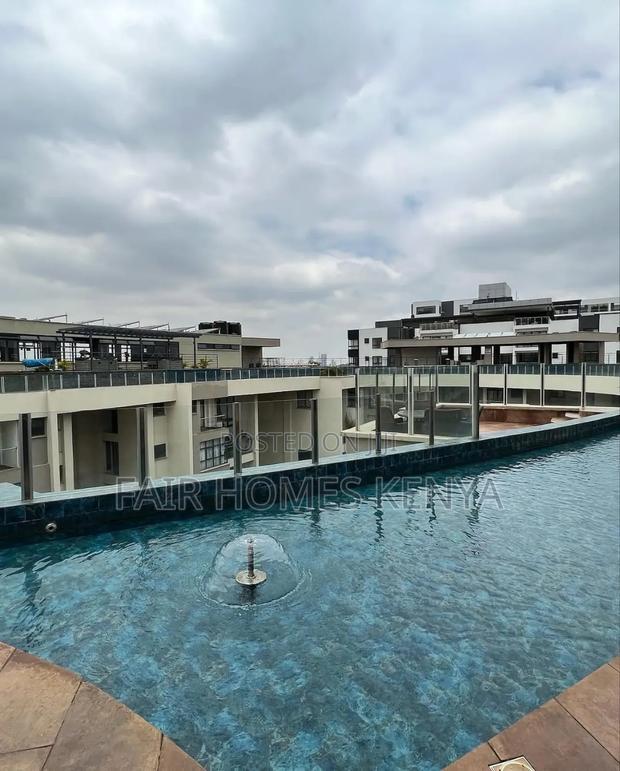 3bdrm Duplex in Riverside Drive for rent