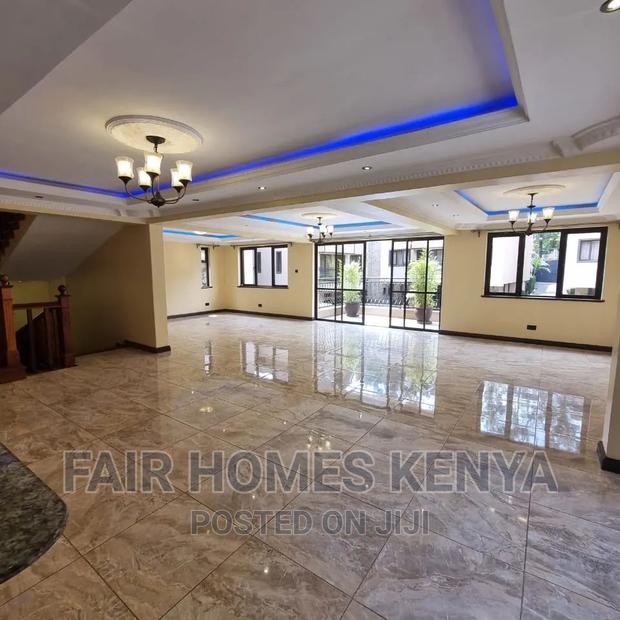 4bdrm Townhouse / Terrace in Kanjata Road, Lavington for rent