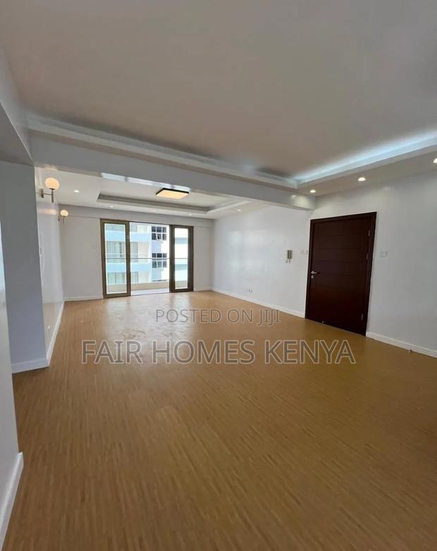 4bdrm Apartment in Hatheru Road, Lavington for sale