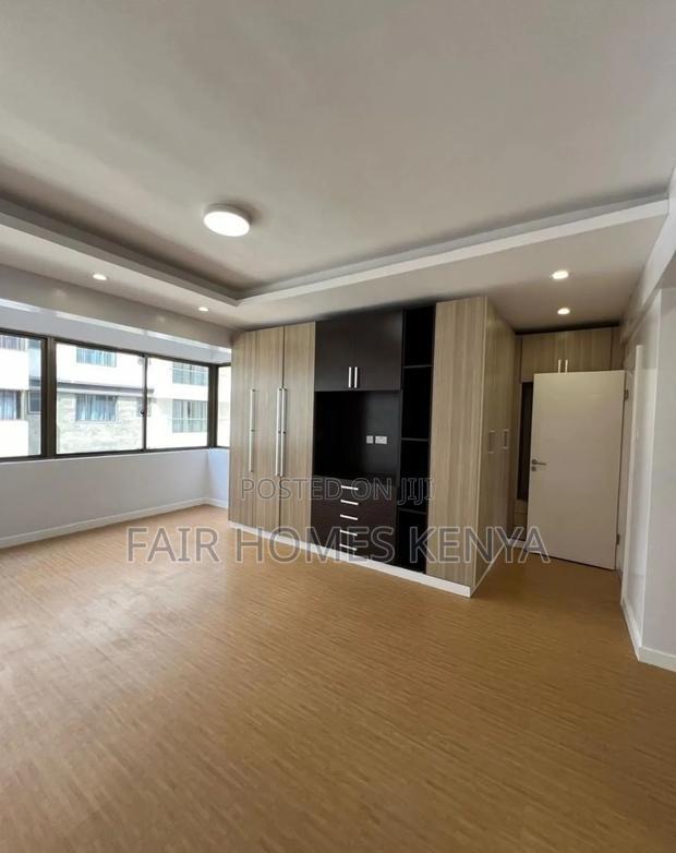 4bdrm Apartment in Hatheru Road, Lavington for sale