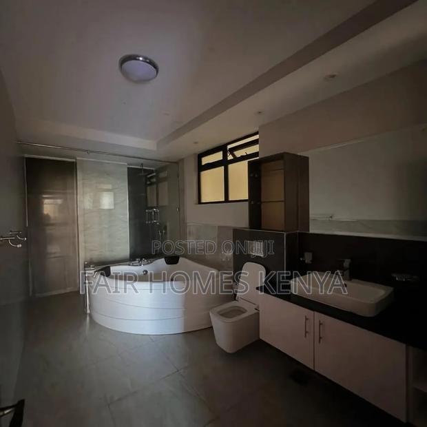 4bdrm Duplex in Riverside Drive, Lavington for rent