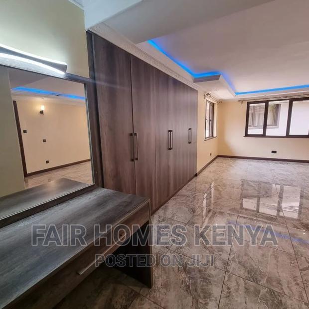 4bdrm Townhouse / Terrace in Kanjata Road, Lavington for rent