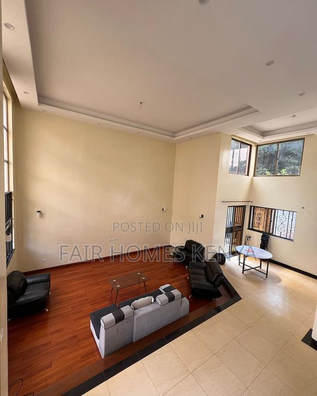 5bdrm Townhouse/Terrace in Chalbi Drive, Lavington for sale