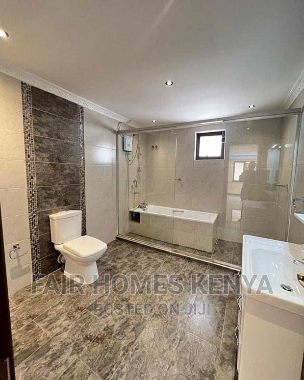4bdrm Townhouse / Terrace in Kanjata Road, Lavington for rent