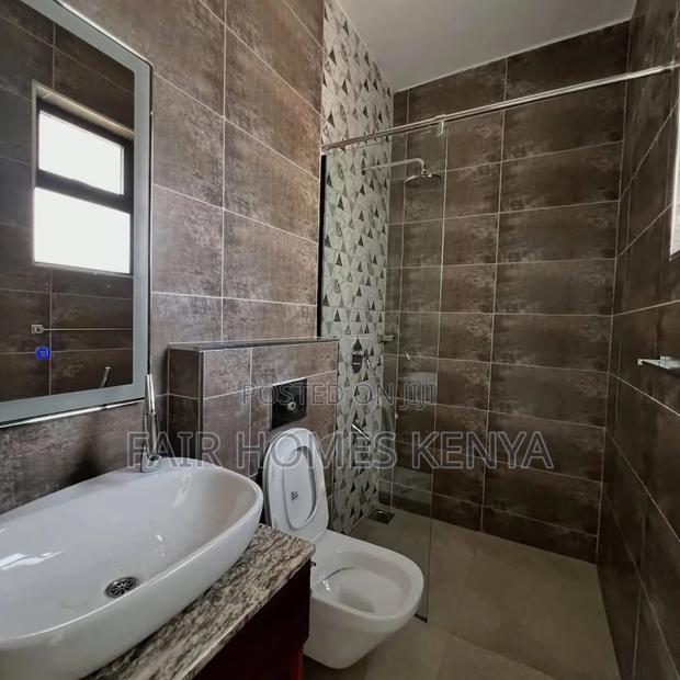 3bdrm Apartment in Othaya Road, Kileleshwa for rent