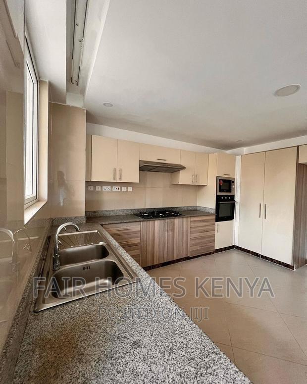 3bdrm Apartment in Hatheru Road, Lavington for rent
