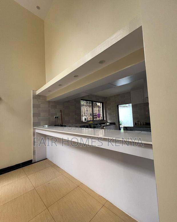 5bdrm Townhouse/Terrace in Chalbi Drive, Lavington for sale