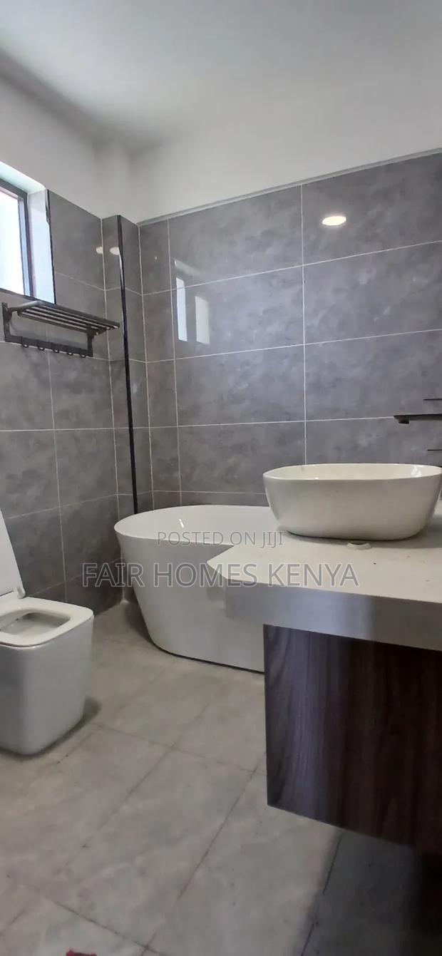 4bdrm Apartment in Valley Arcade, Lavington for sale