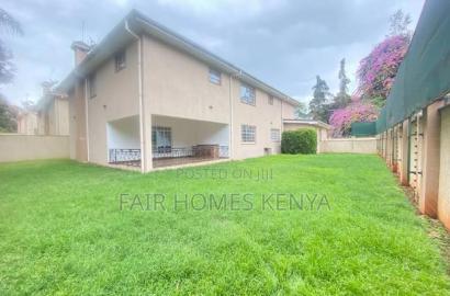 4bdrm Townhouse / Terrace in Maji Mazuri, Lavington for rent