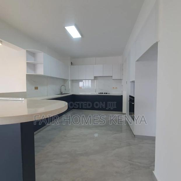 4bdrm Apartment in Valley Arcade, Lavington for sale
