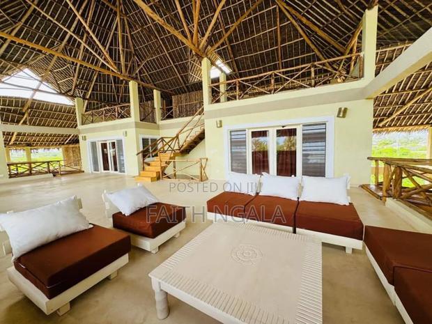 Furnished 8bdrm Villa in Watamu for sale