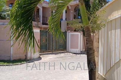5bdrm Maisonette in Nyali for sale