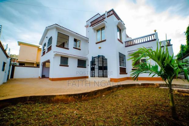4bdrm Maisonette in Shanzu for sale
