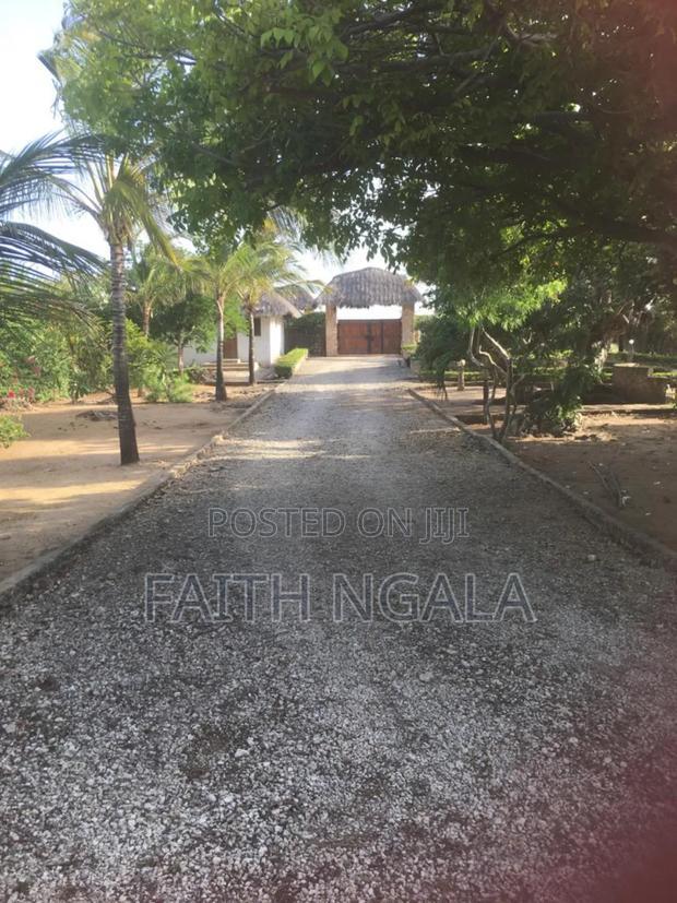 3bdrm Villa in Malindi for sale