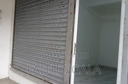 2 Rooms With Bathroom Toilet for Sale at 5.5m Negotiable