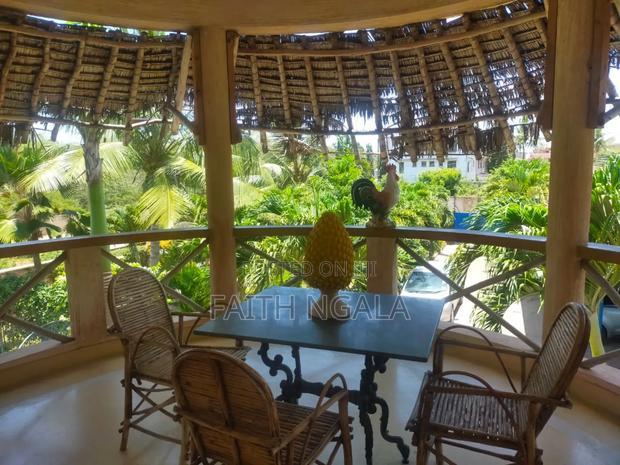 6bdrm House in Nyali Area for sale