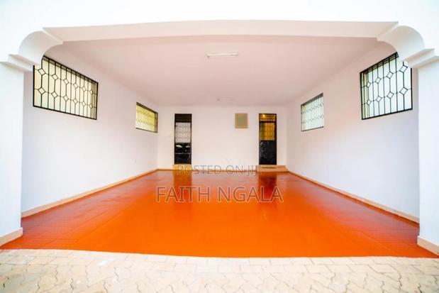 4bdrm Maisonette in Shanzu for sale