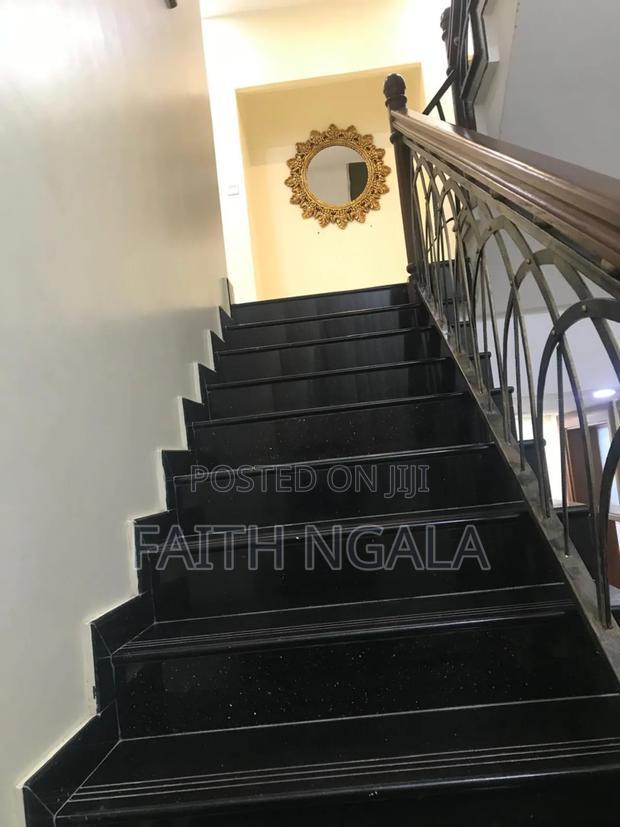 5bdrm Maisonette in Nyali for sale