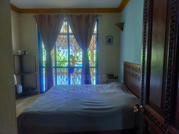 6bdrm House in Nyali Area for sale
