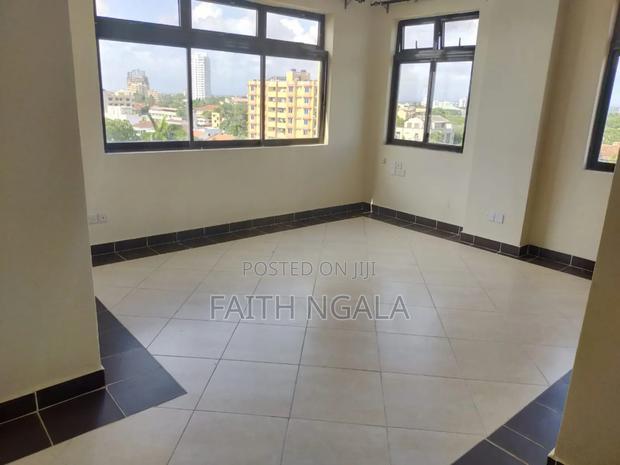 3bdrm Apartment in Kizingo for sale