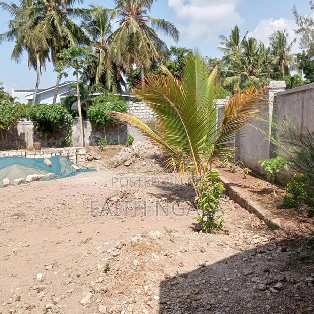 For Sale 1/2acre in Nyali