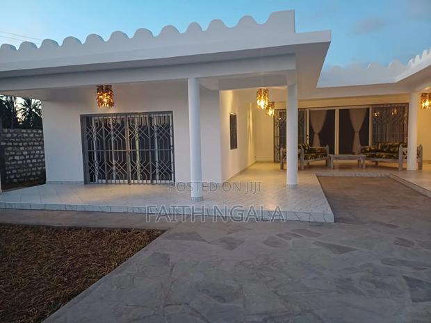 2bdrm Bungalow in Watamu for sale