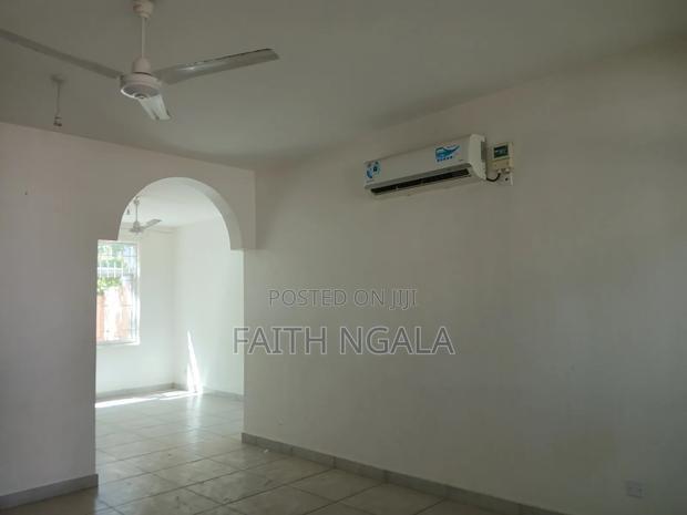 4bdrm Villa in Nyali for rent