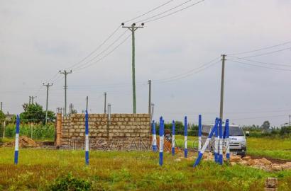 Kamulu, Kanisani Plots at