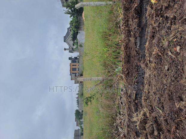 Land in a Gated Community in Katani Ww^