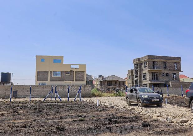 Gated Community in Katani