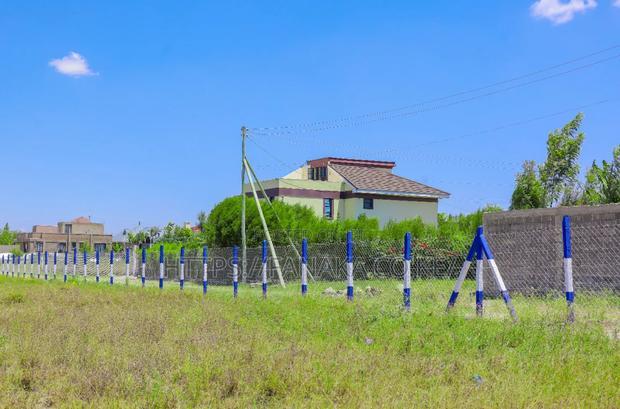 Kitengela Plots Near Tarmac