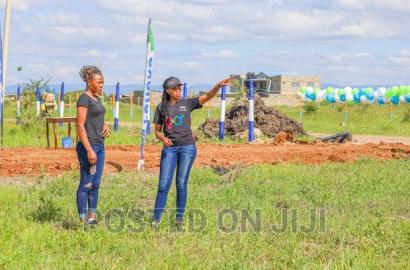 Plots for Sale in Kamakis(Gikumari Area)