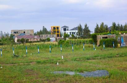 Katani Plots for Sale in a Gated Community Ww^