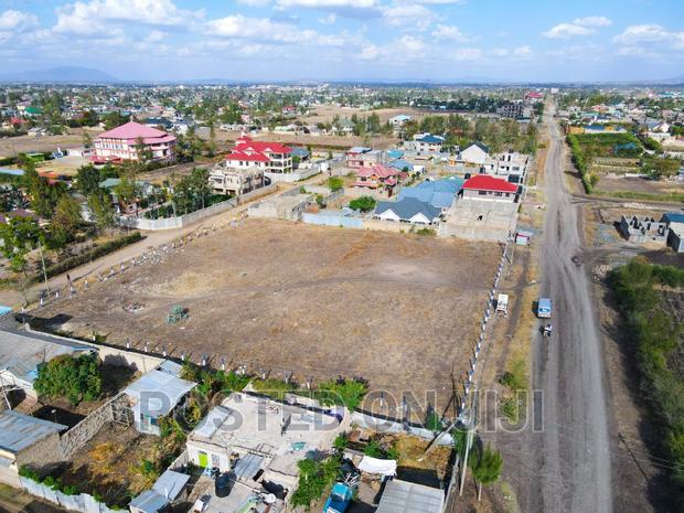 Commercial Plots in Kamulu.