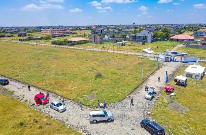 Katani Gardens Phase 3,100 Meters From Tarmac Ww^