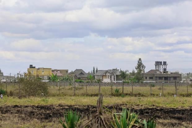 Residential Plots in Katani